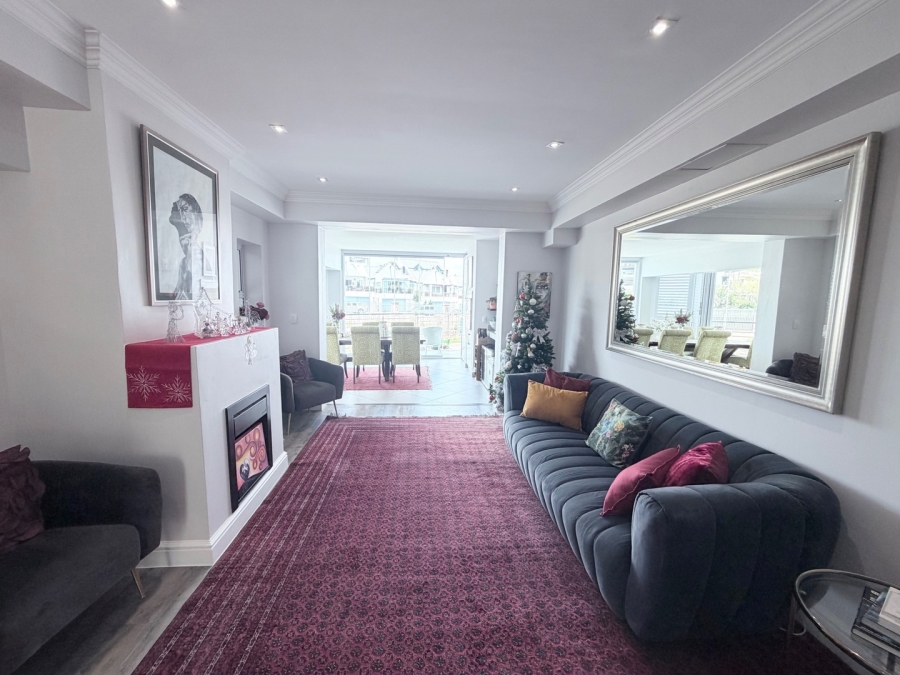 3 Bedroom Property for Sale in Big Bay Western Cape